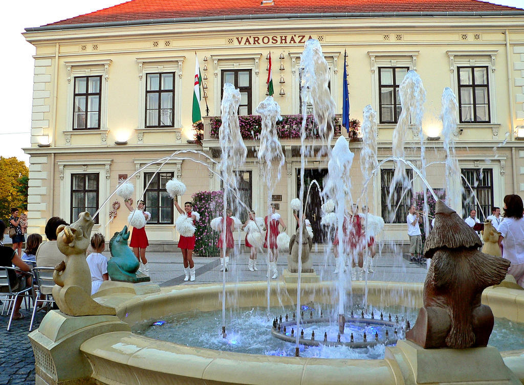 Sárvárfürdő Apartmanház Exterior foto